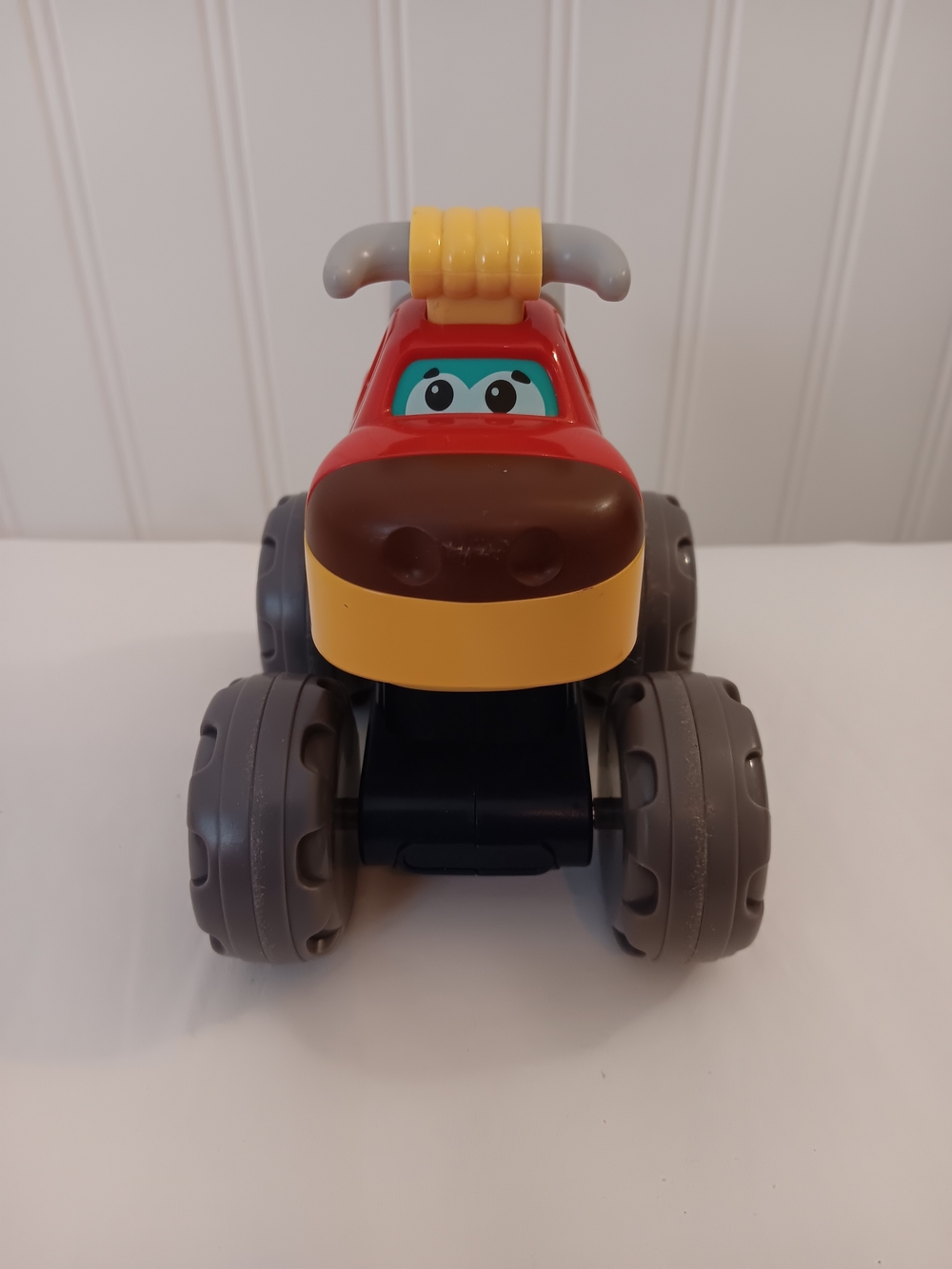 Bull Monster Truck